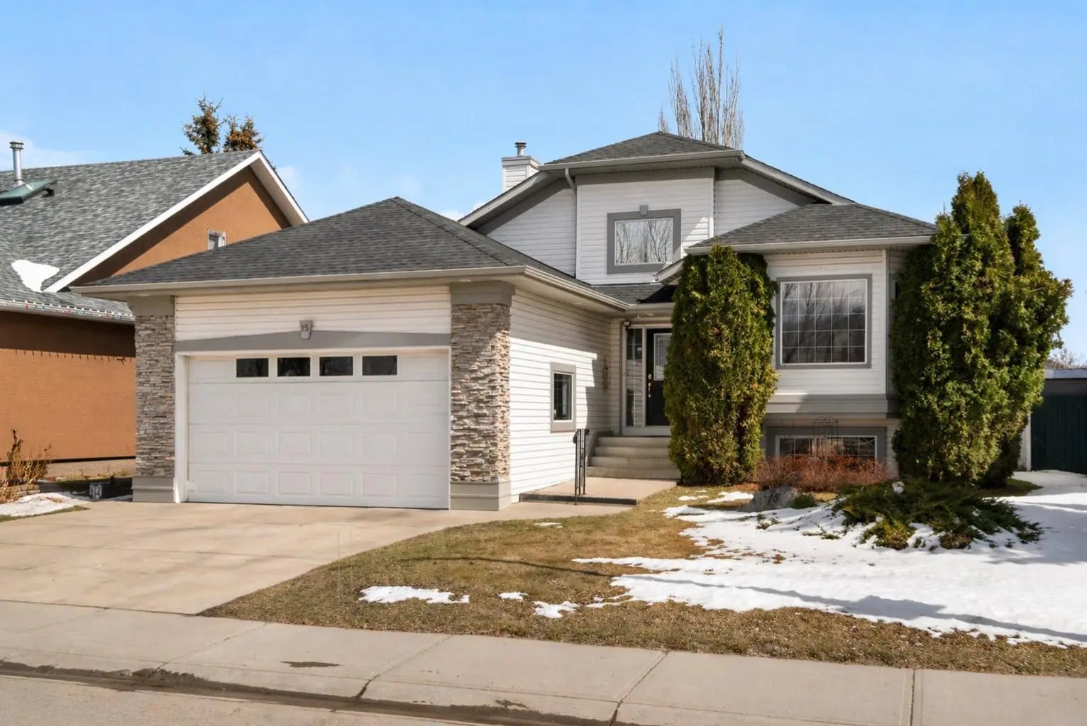 Photo of Listing #A2303433