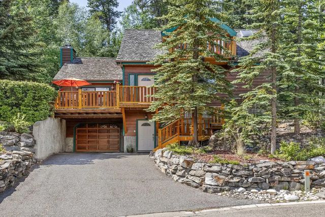 204 Grassi Place , Canmore