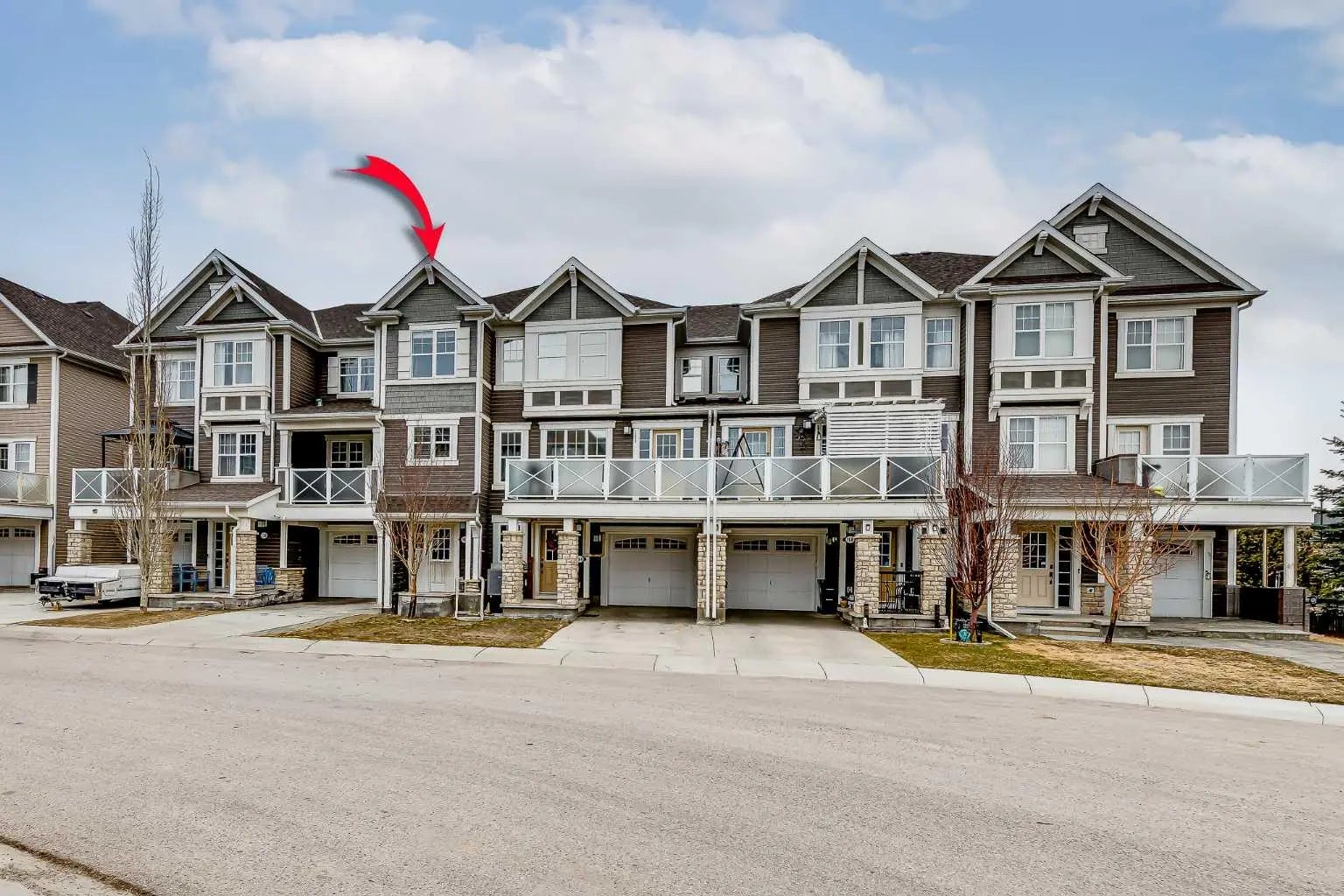 Photo of Listing #A2303833