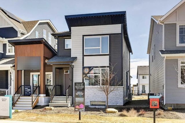 16 Belmont Place Sw, Calgary