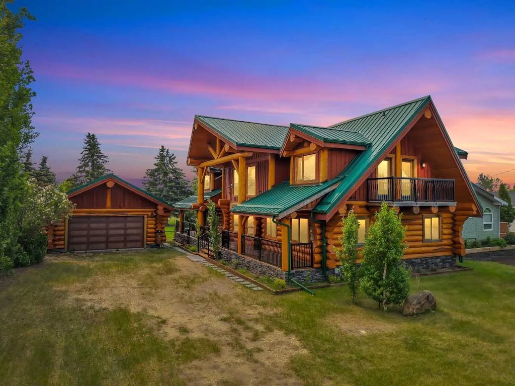 8 Oliver Avenue , Gull Lake