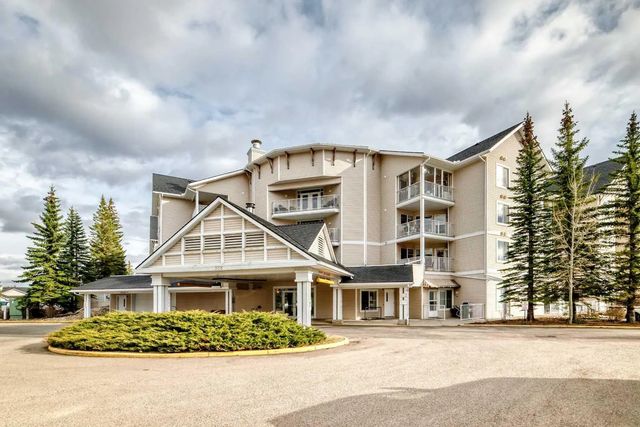 223 305 1 Avenue Nw, Airdrie
