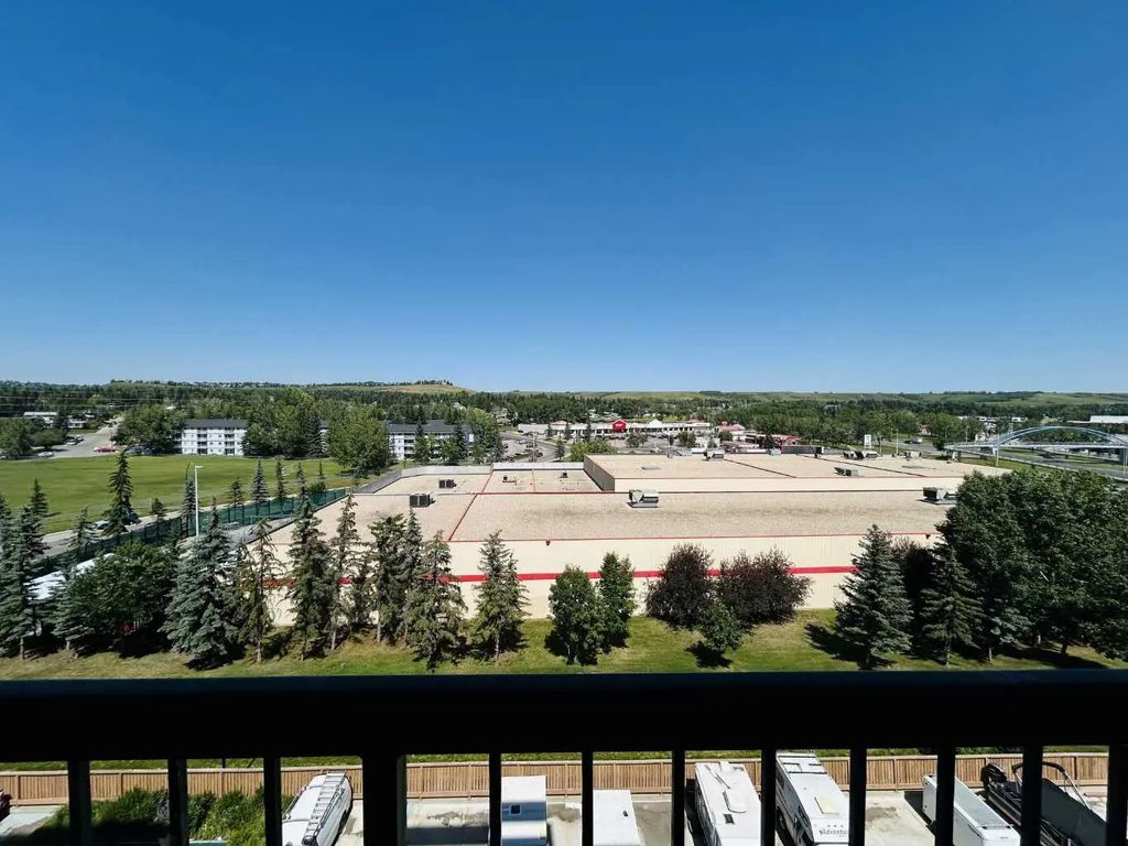 806 5204 Dalton Drive Nw, Calgary