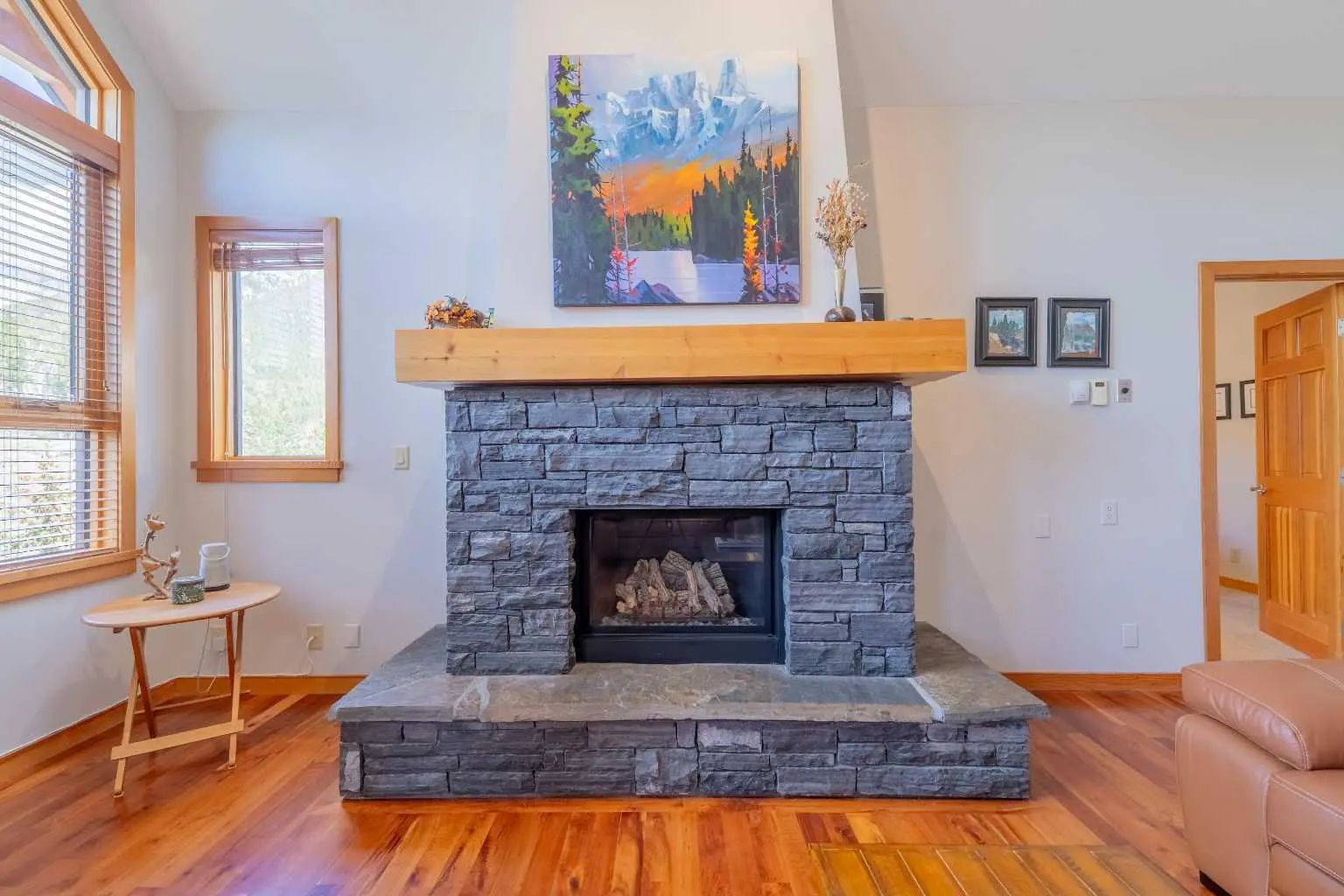 302 801 Benchlands Trail , Canmore – Residential Apartment Listing Photo 4