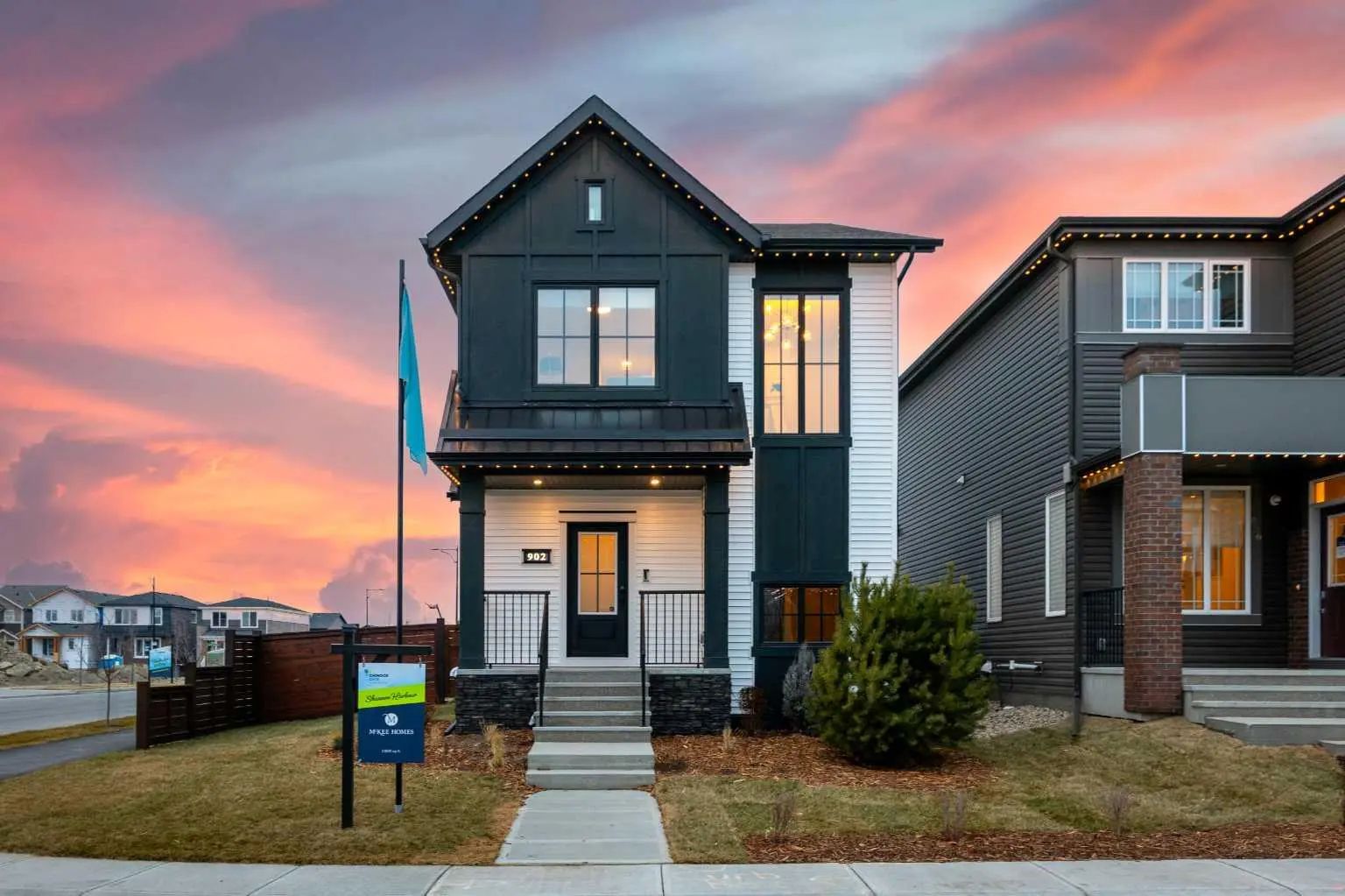 902 Chinook Winds Meadow Sw Airdrie Alberta T4B 5P7 Chinook Gate Details
