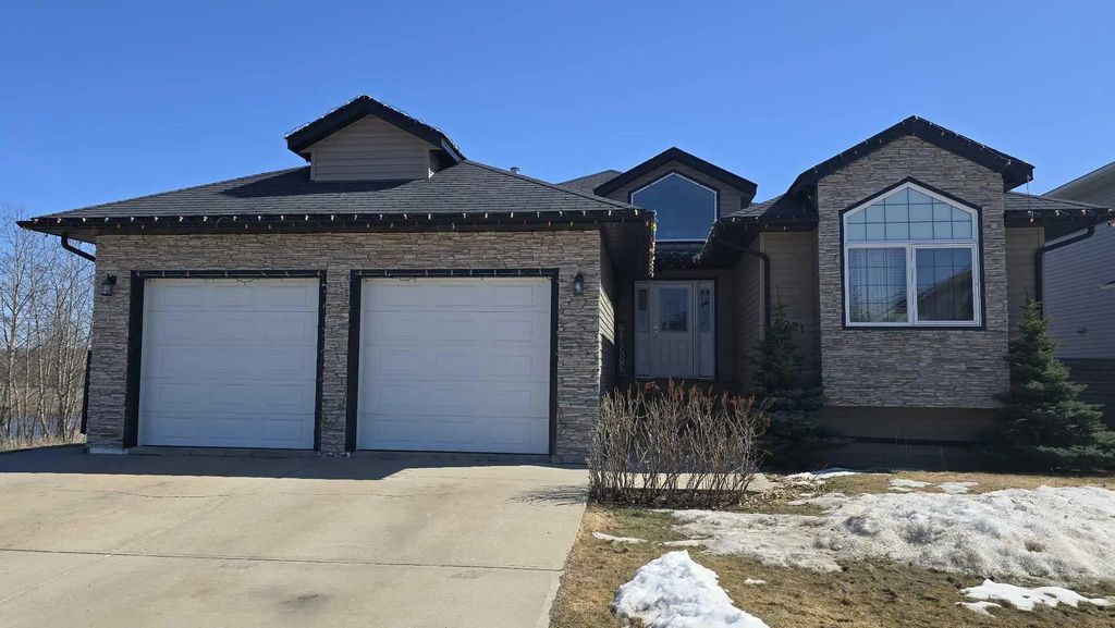 9221 91 Ave  , Lac La Biche