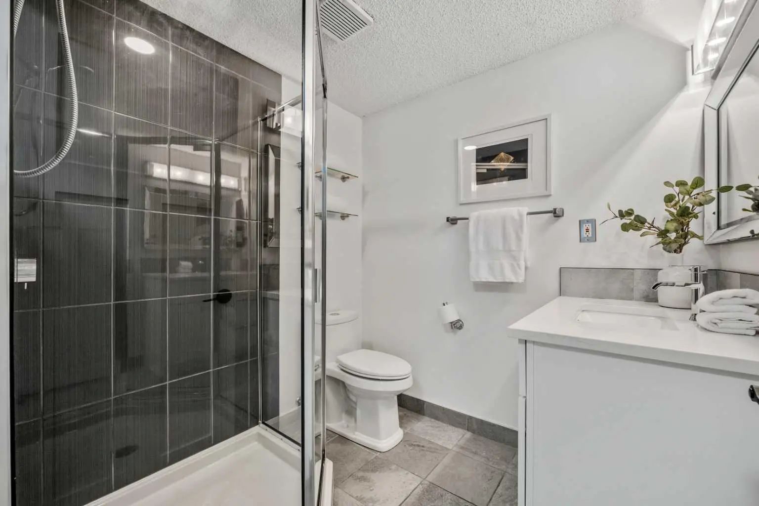 235 Lake Rosen Crescent Southeast, Calgary – Residential Detached Listing Photo 39