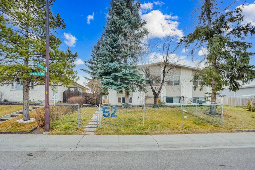 52 Pennsburg Way Se, Calgary