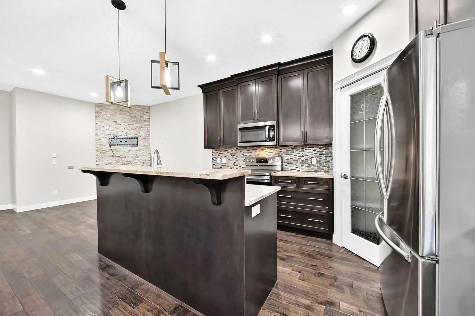 2 309 15 Avenue Northeast, Calgary – Residential Row/Townhouse Listing Photo 6