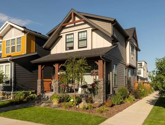 120 Treeline Manor Sw, Calgary