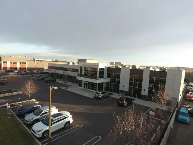 1 2315 30 Avenue Ne, Calgary
