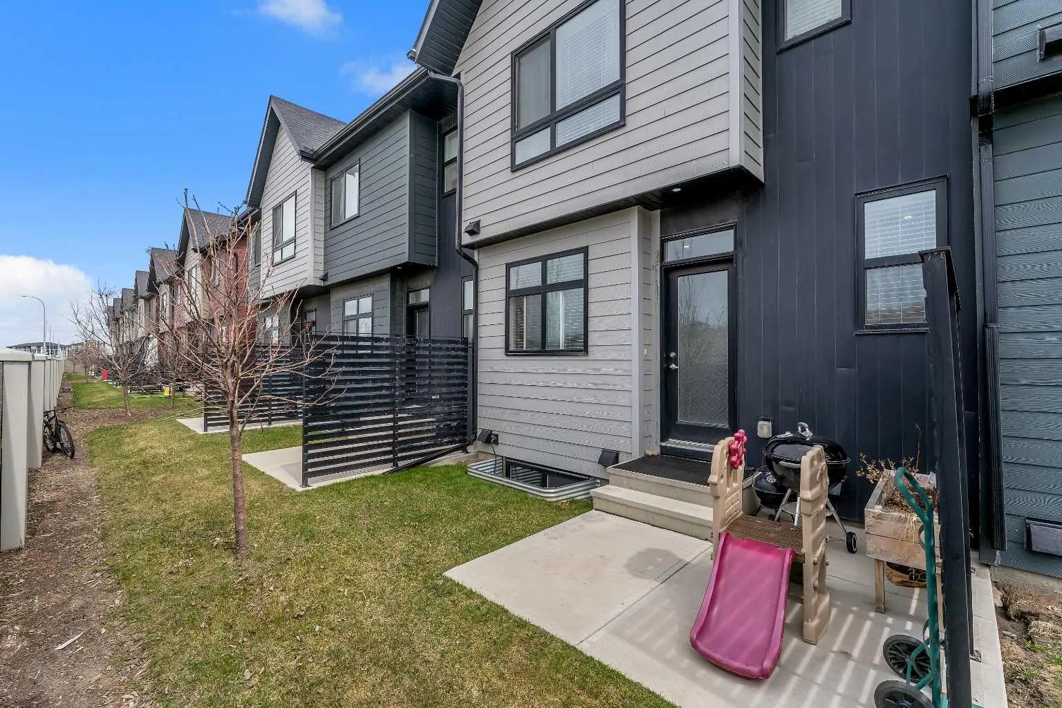 136 Sage Meadows Gardens Northwest, Calgary – Residential Row/Townhouse Listing Photo 22