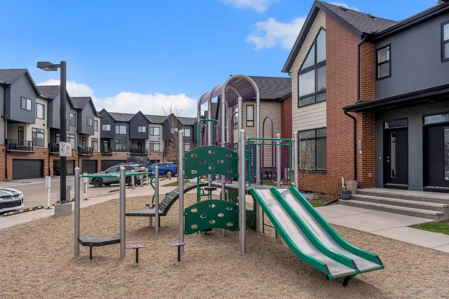 136 Sage Meadows Gardens Northwest, Calgary – Residential Row/Townhouse Listing Photo 33