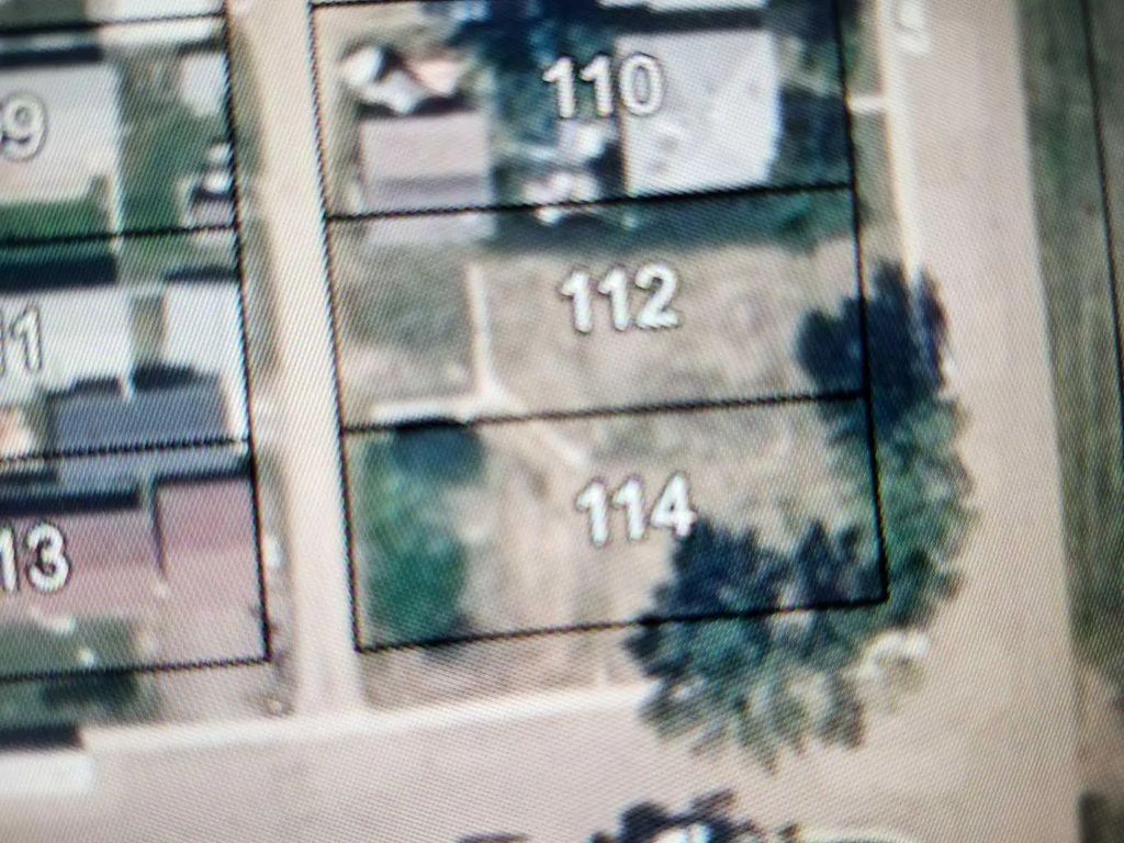 112 Railway Avenue S, Morrin