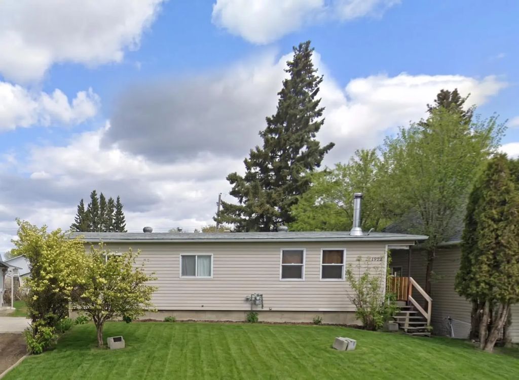 4928 58th Avenue  , High Prairie