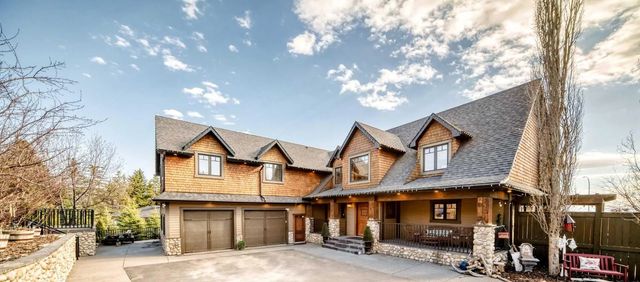 10909 Eamon Road Nw, Calgary