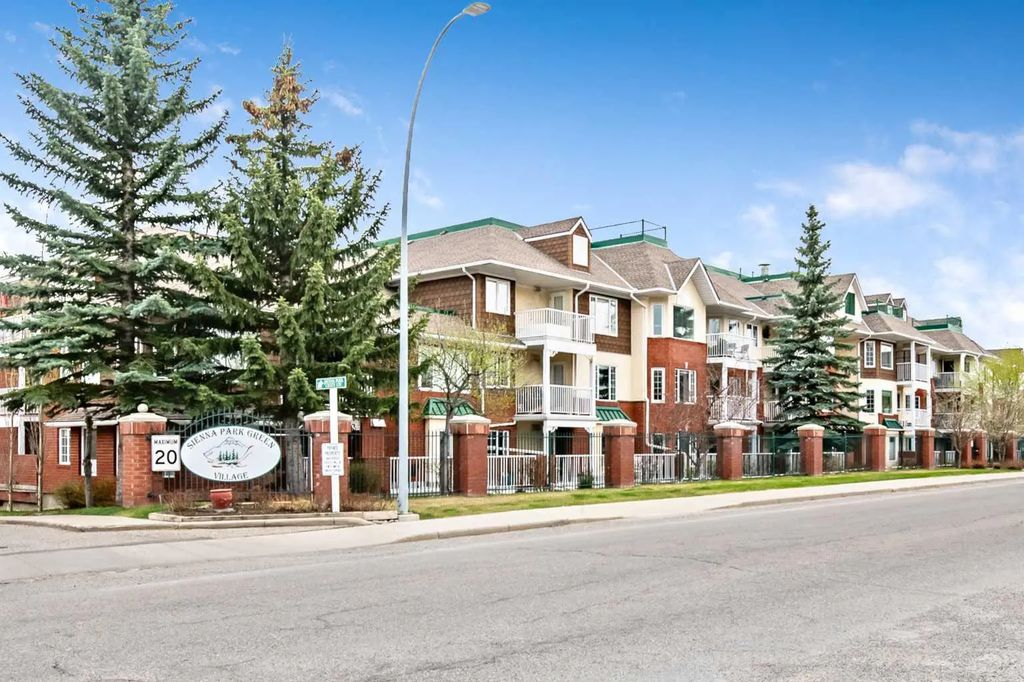 2206 2206 Sienna Park Green Sw, Calgary