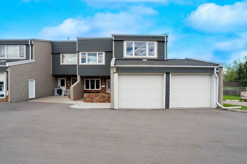 30 228 Theodore Place Nw, Calgary