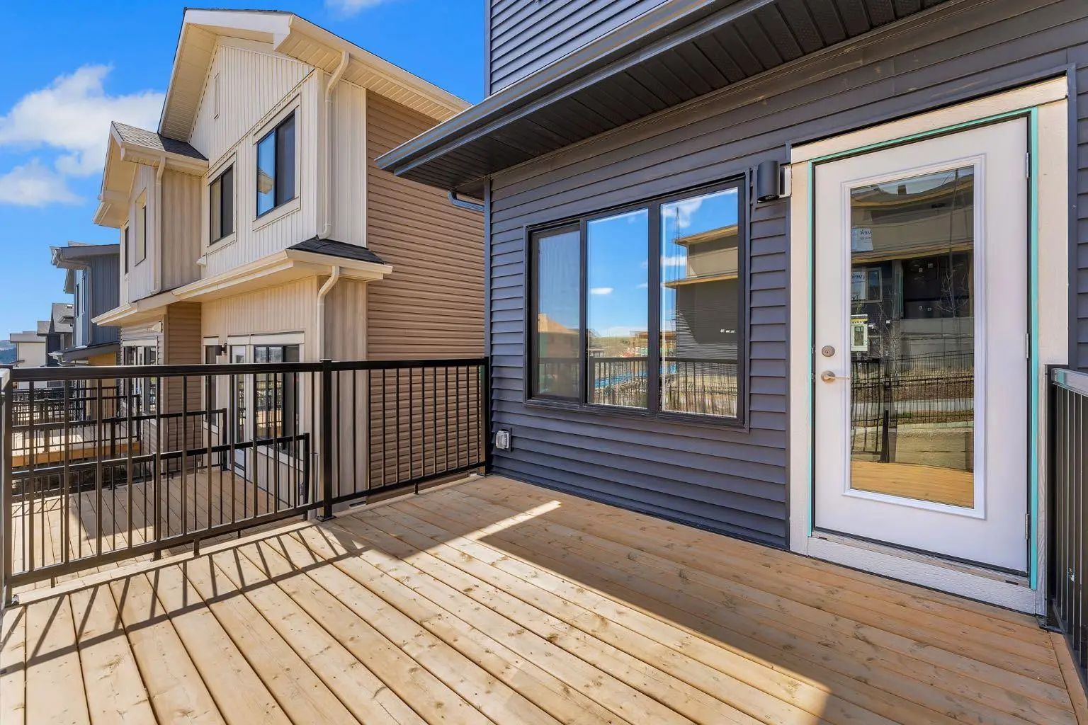 7 Heritage Heath , Cochrane – Residential Semi Detached (Half Duplex) Listing Photo 33