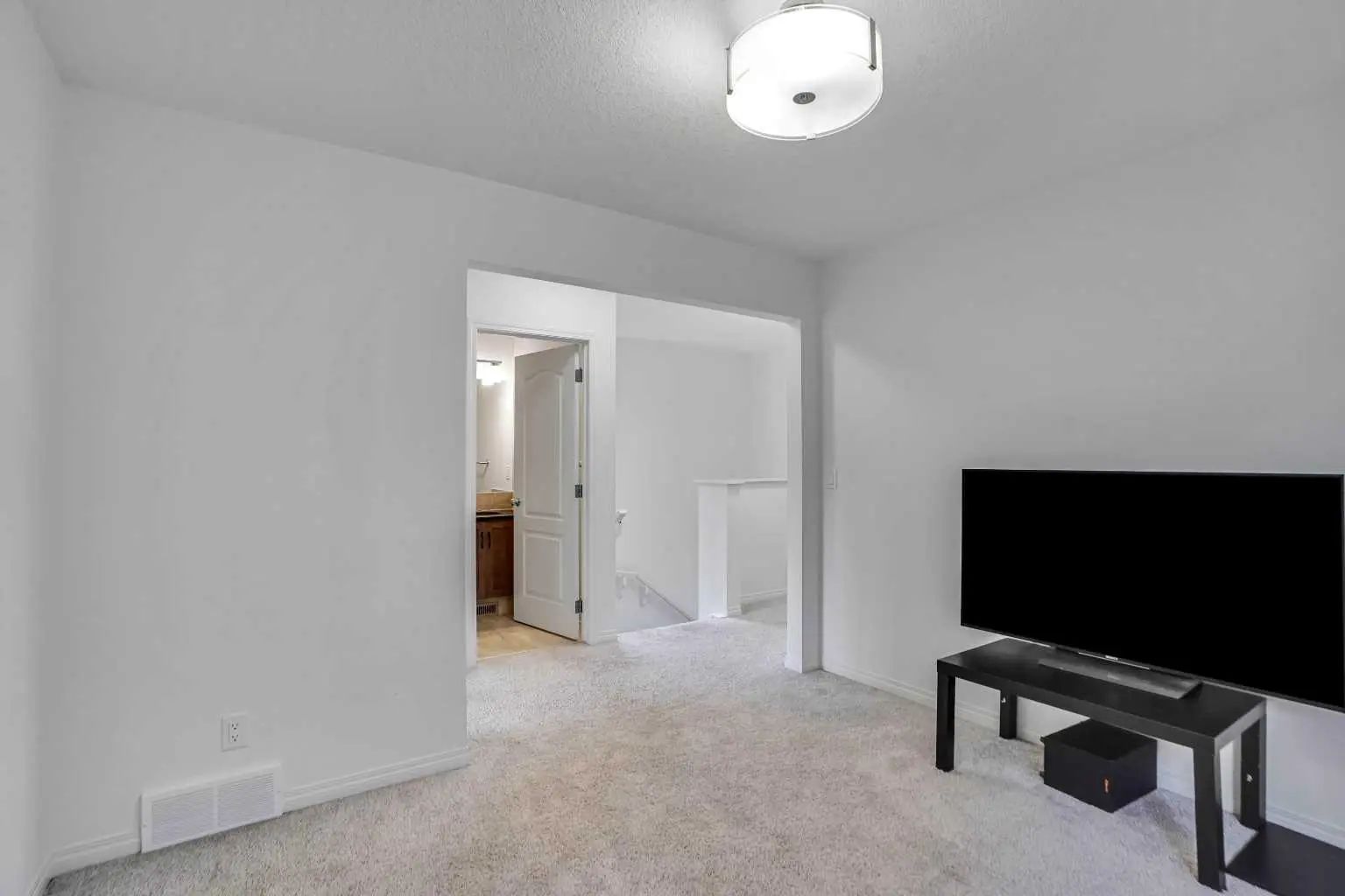 726 Redstone Drive Northeast, Calgary – Residential Detached Listing Photo 35