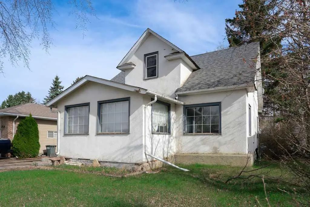 4716 52 Avenue , Vermilion