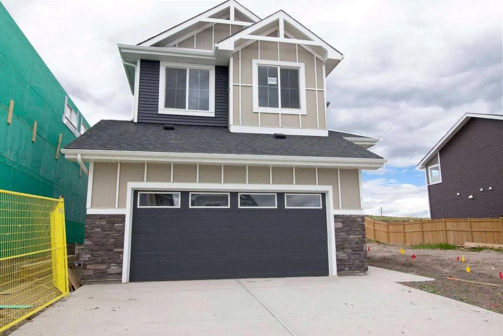 155 Sundown Crescent , Cochrane