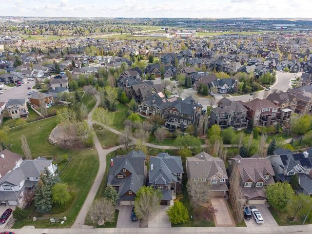 957 Coopers Drive Sw, Airdrie