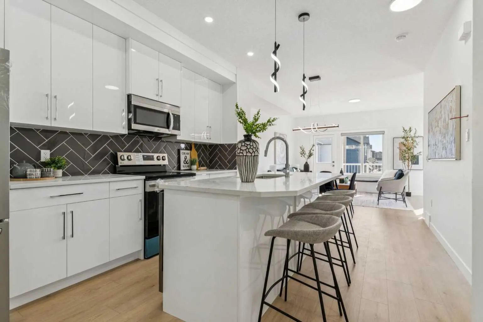 106 95 Saddlecrest Circle Northeast, Calgary – Residential Row/Townhouse Listing Photo 7