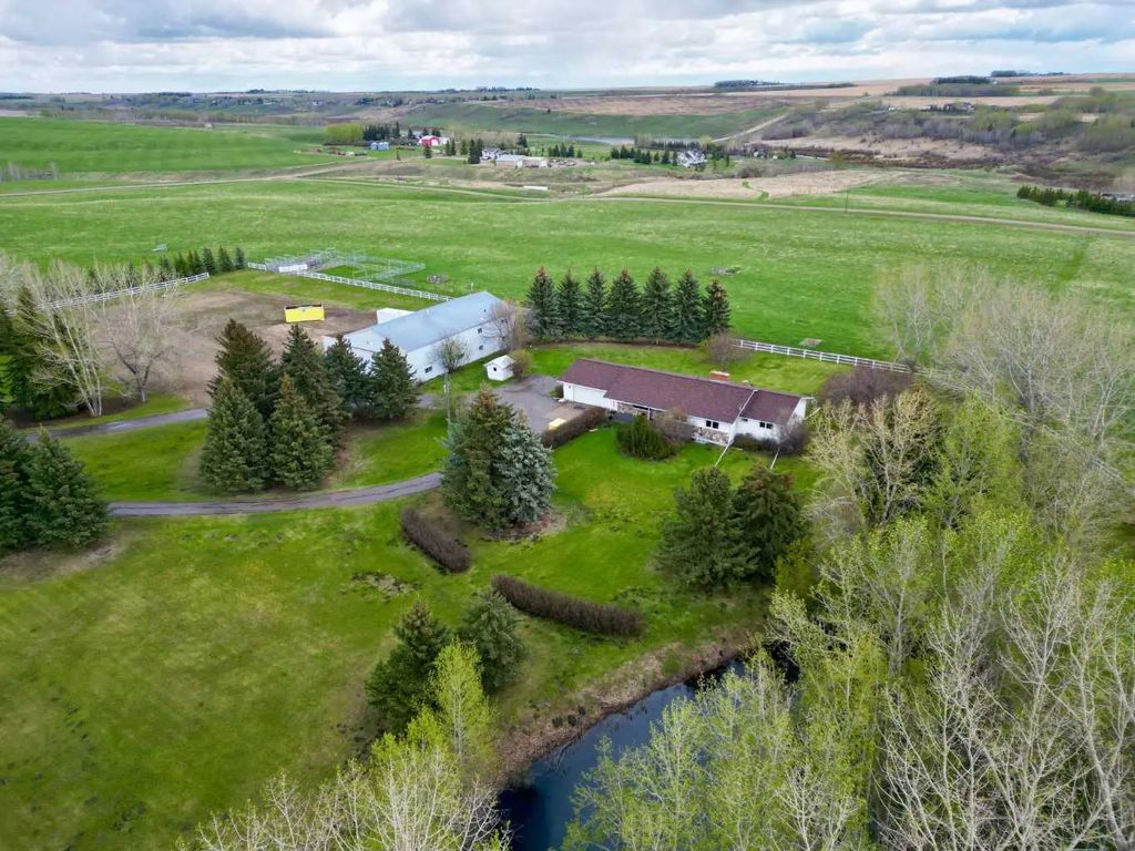 273216 Range Road 23  , Rural Rocky View County