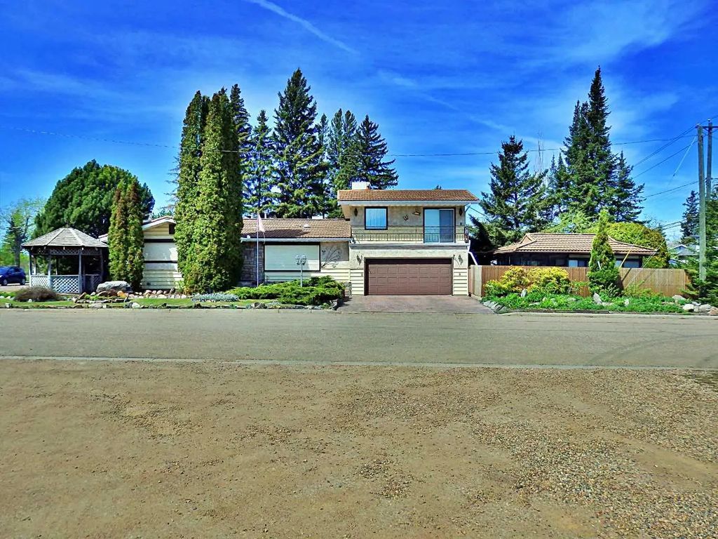 5402 50 Avenue , Vermilion