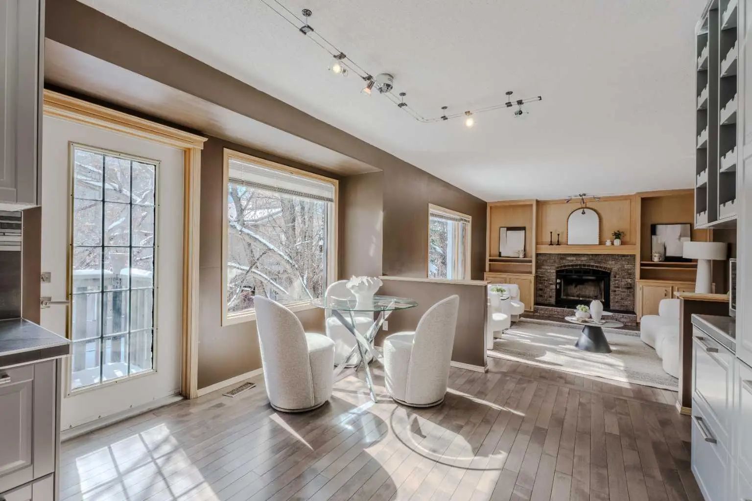 135 Canterbury Court Southwest, Calgary – Residential Detached Listing Photo 12