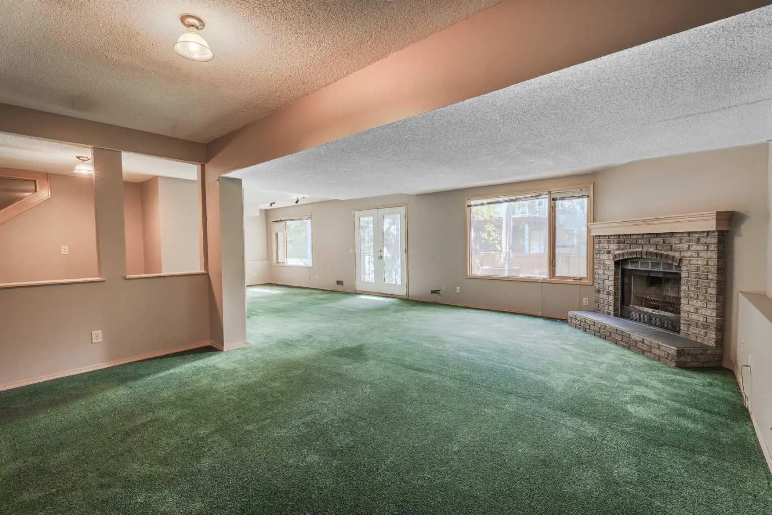135 Canterbury Court Southwest, Calgary – Residential Detached Listing Photo 36