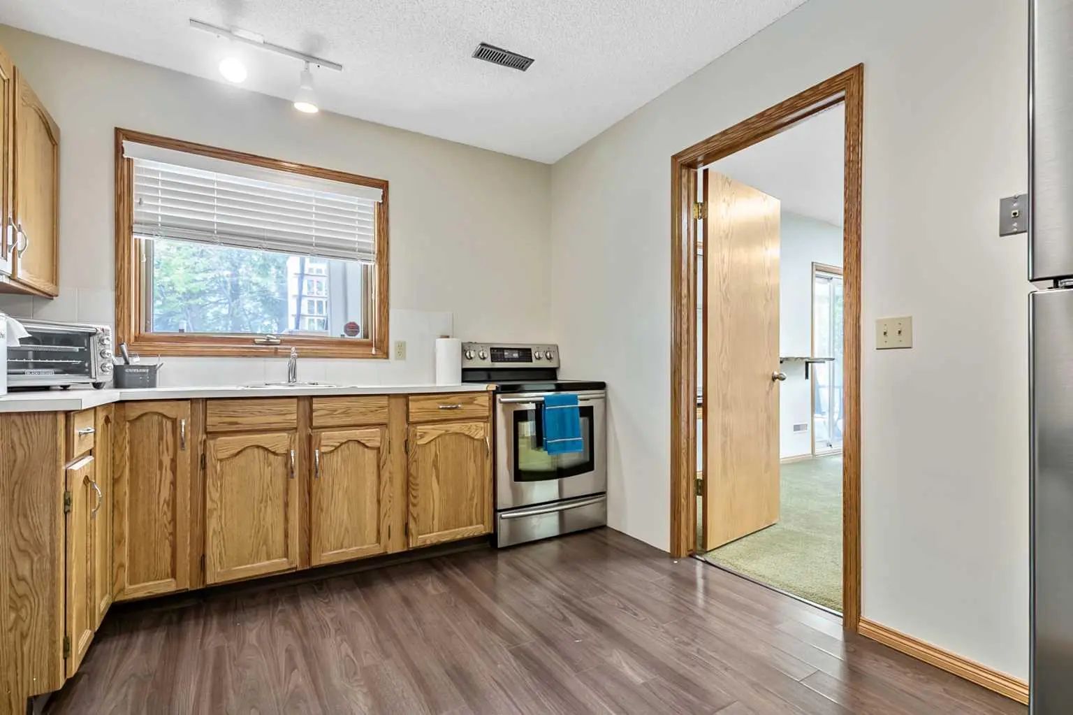 35 Candle Court Southwest, Calgary – Residential Detached Listing Photo 22