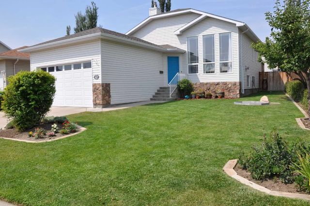 47 Riverbrook Close W, Lethbridge