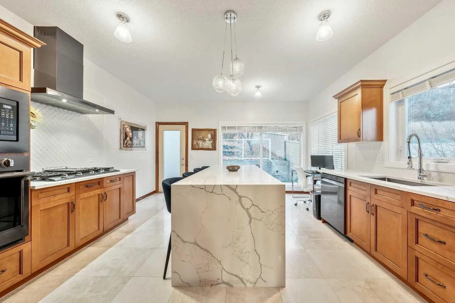 212 12a Street Northeast, Calgary – Residential Detached Listing Photo 10