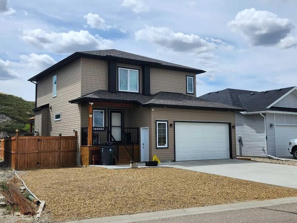 153 10 Avenue , Drumheller