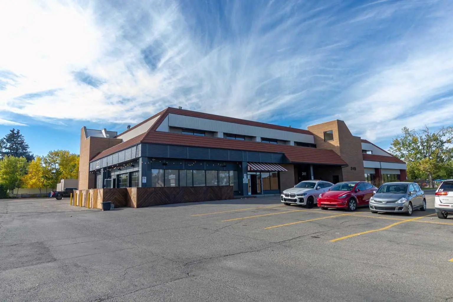 Suite 203 2411 4 Street Northwest, Calgary – Commercial Office Listing Photo 2