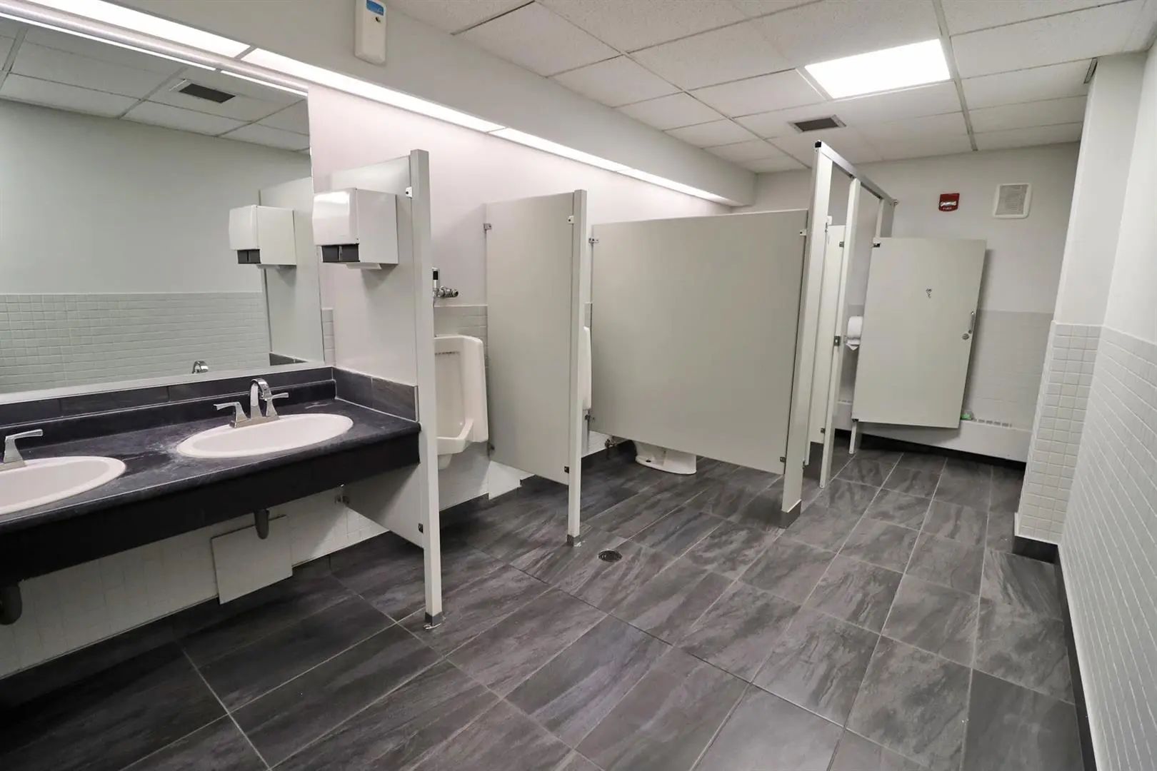 Suite 203 2411 4 Street Northwest, Calgary – Commercial Office Listing Photo 22