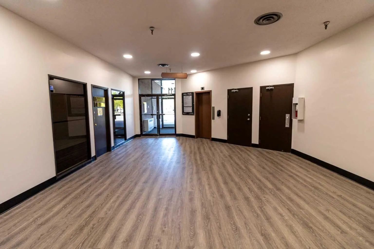 Suite 203 2411 4 Street Northwest, Calgary – Commercial Office Listing Photo 5
