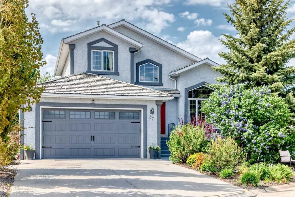 37 Lakeside Greens Close , Chestermere