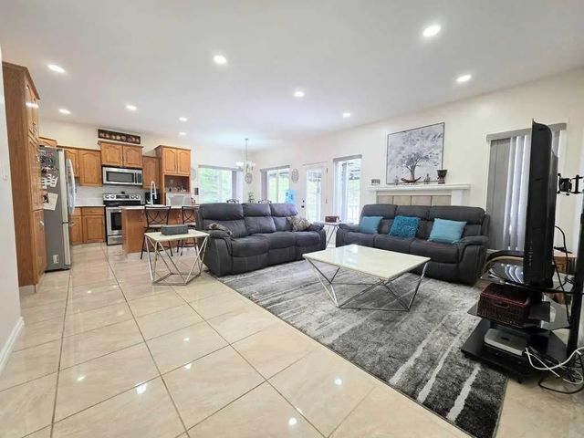 301 3 Avenue  Ne, Slave Lake