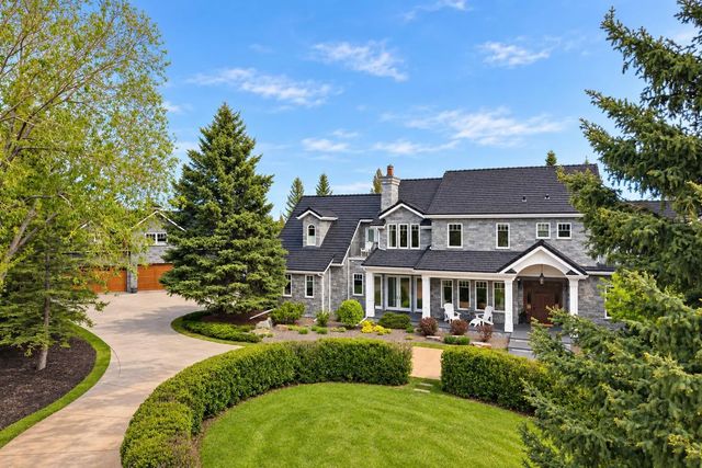 6 Aspen Ridge Lane Sw, Calgary