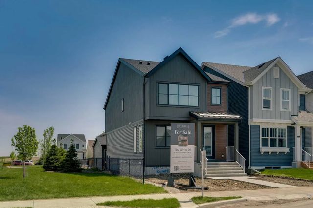 76 Heirloom Drive Se, Calgary