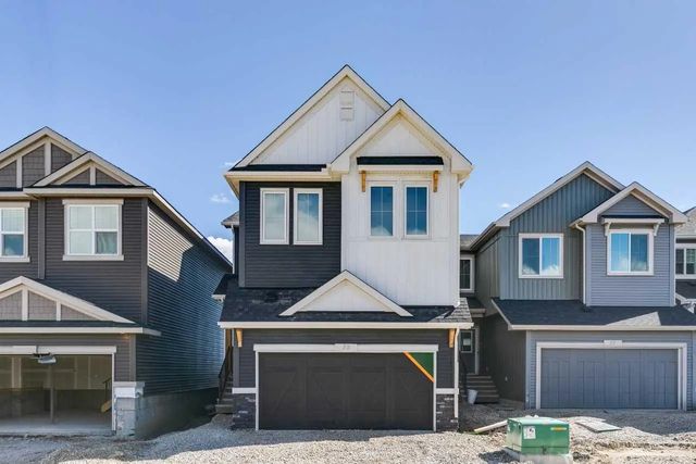 73 Sora Gardens Se, Calgary