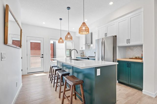 408 Greenbriar Common Nw, Calgary