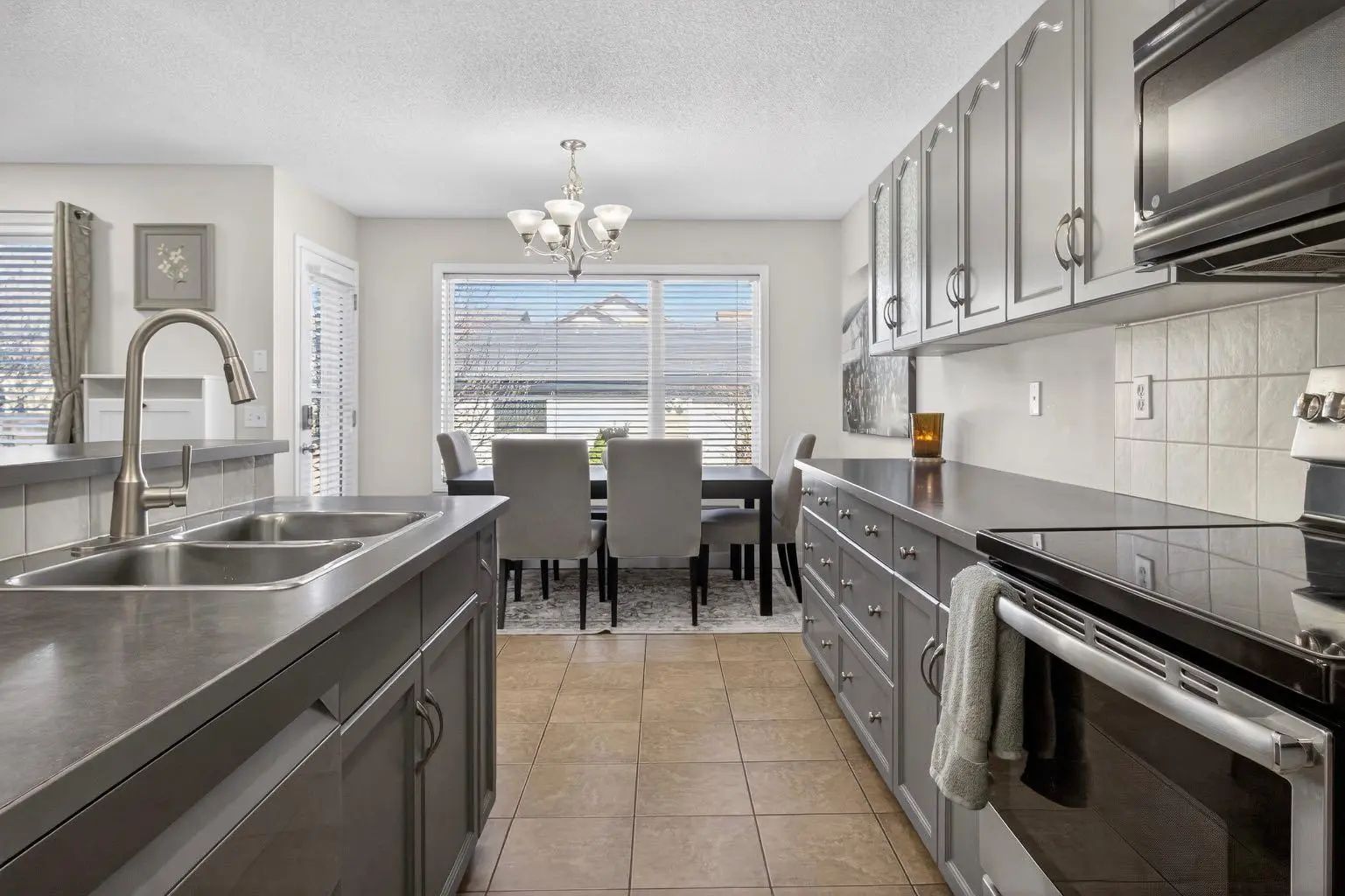 28 Elgin View Southeast, Calgary – Residential Detached Listing Photo 15