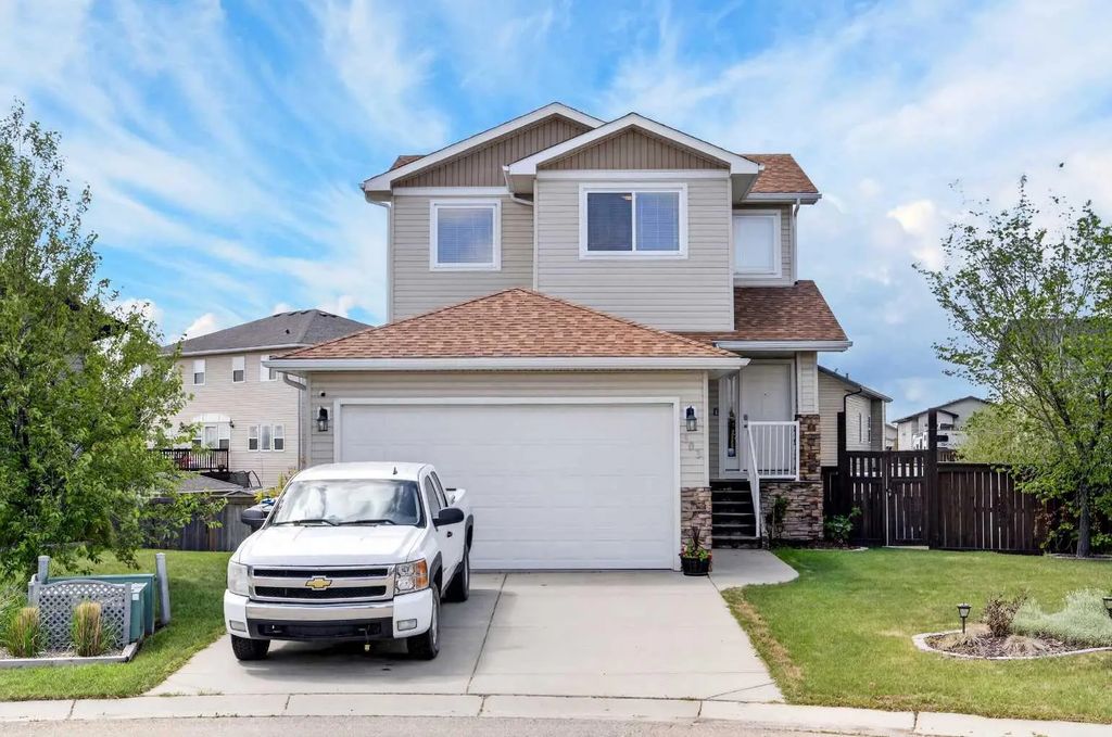 603 600 Carriage Lane Place , Carstairs