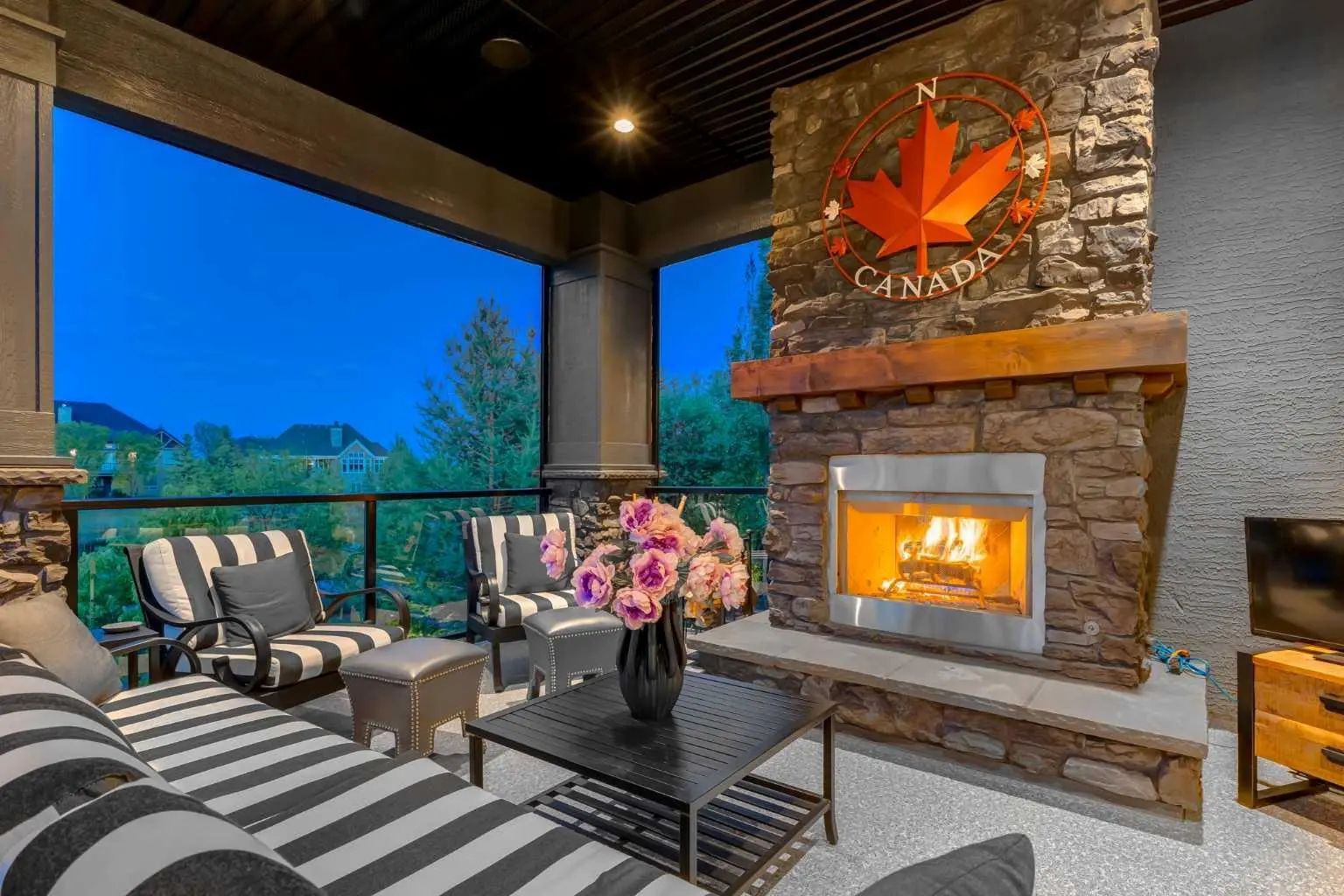 6 Heaver Gate  Heritage Pointe Alberta T1S 4K1 NONE Home For Sale