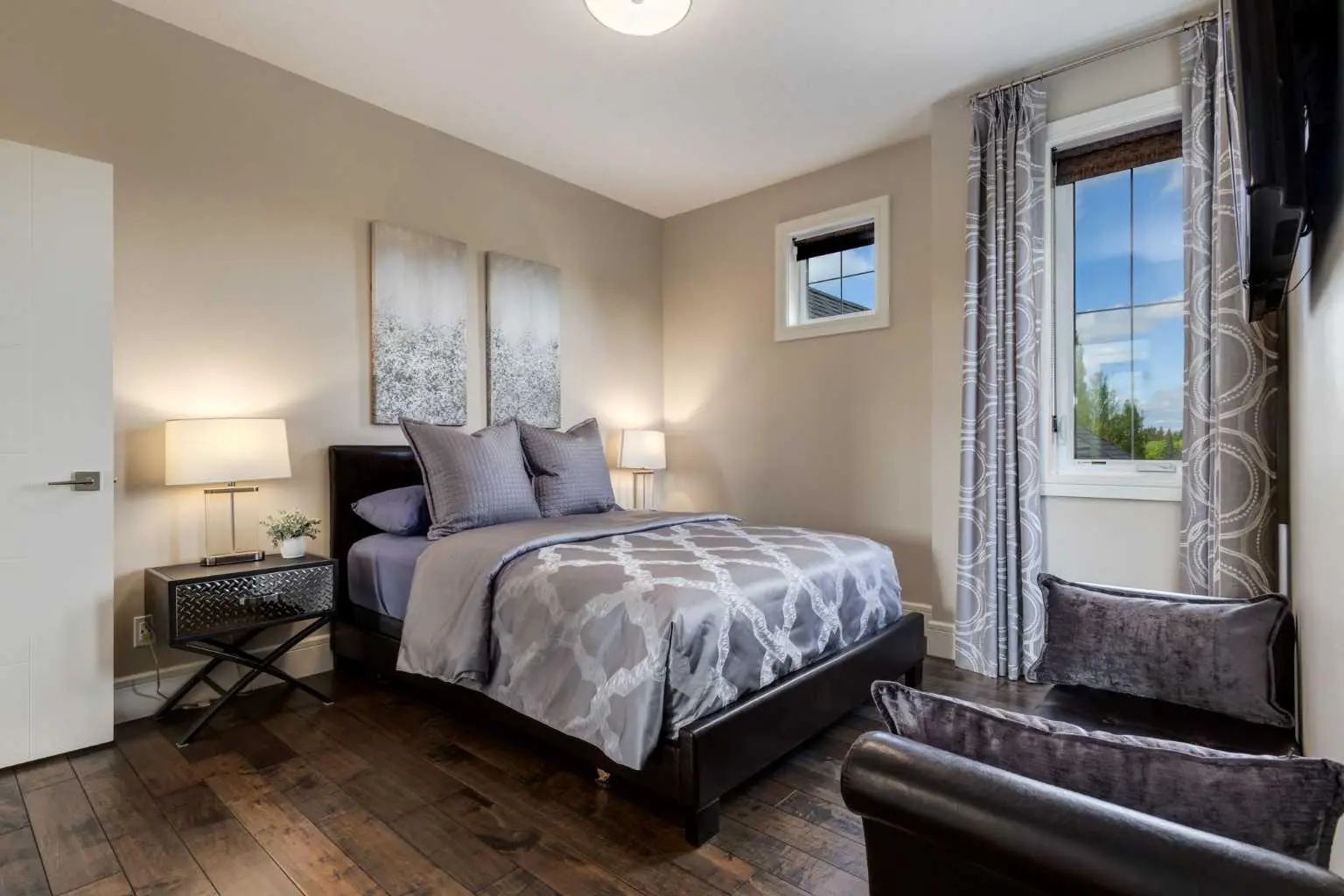 6 Heaver Gate  Heritage Pointe Alberta T1S 4K1 NONE Home For Sale