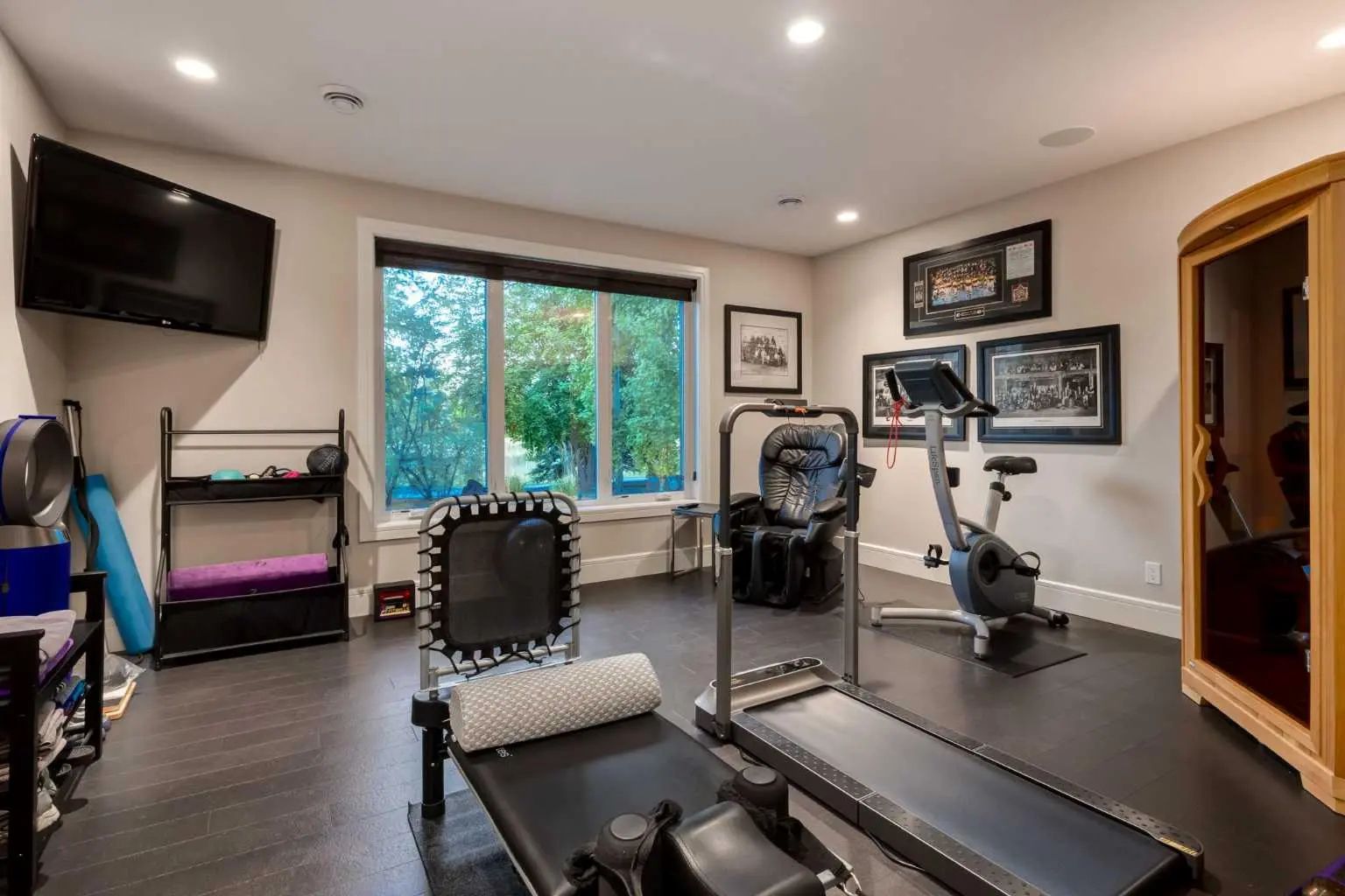 6 Heaver Gate  Heritage Pointe Alberta T1S 4K1 NONE Home For Sale